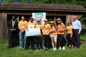 Penncrest High School envirothon team, pictured with Stephon Fitzpatrick, Executive Director, Agricultural Education Excellence Commission (left) and Secretary Russell Redding, PA Department of Agriculture (right)